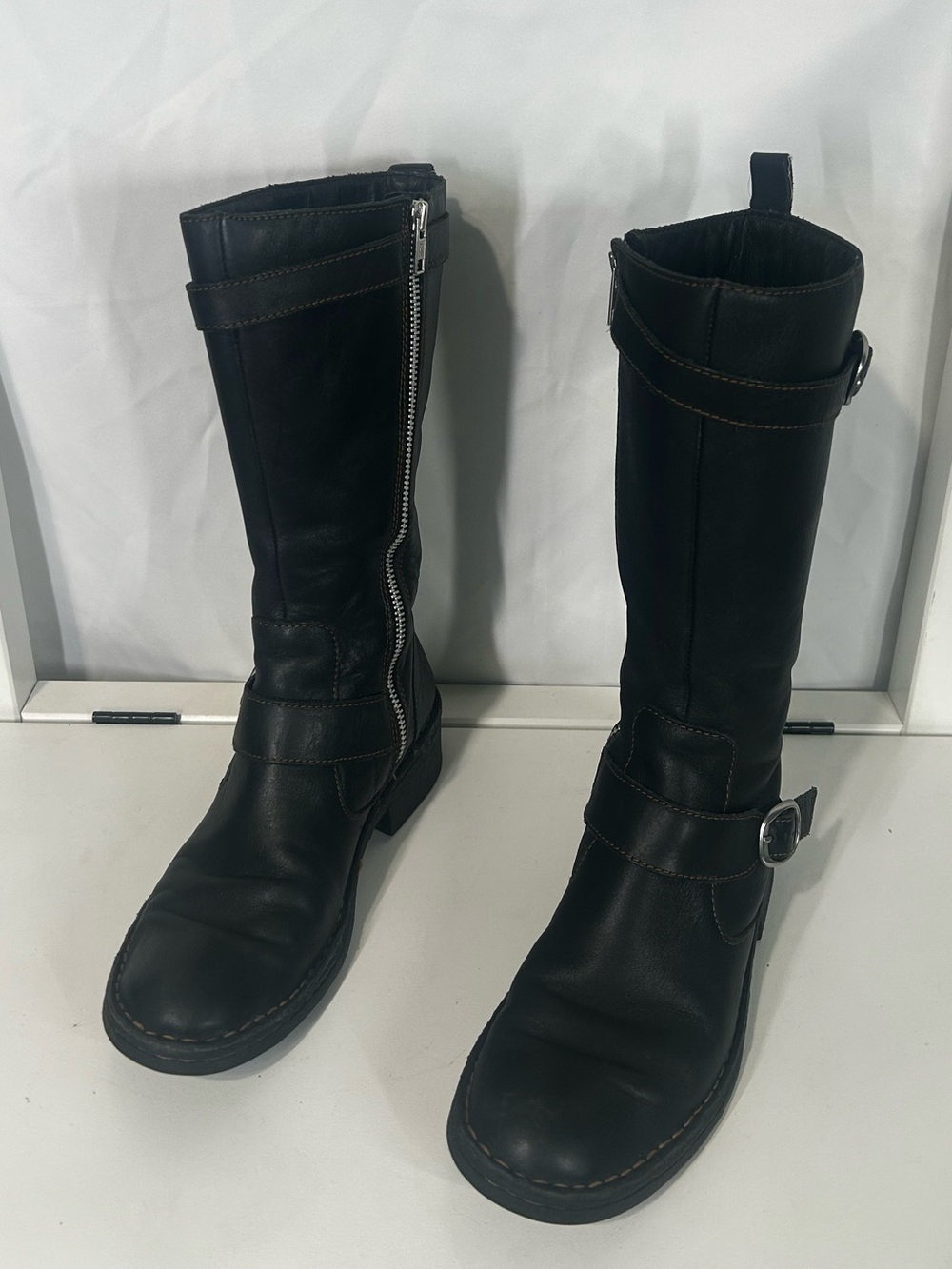 Born Black Leather Moto Engineer Boots Size 6.5 Buckle Zip